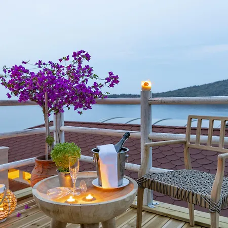 Lägenhetshotell Agorastos 3*
