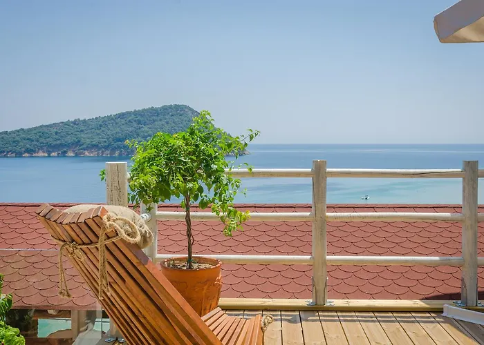 Agorastos Aparthotel 3*