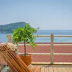 Agorastos Lejlighedshotel 3*