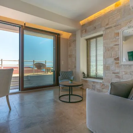 아파트호텔 Agorastos 코이니라