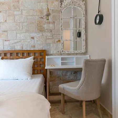 Agorastos 코이니라