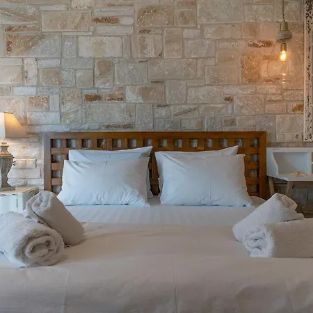 Agorastos 아파트호텔